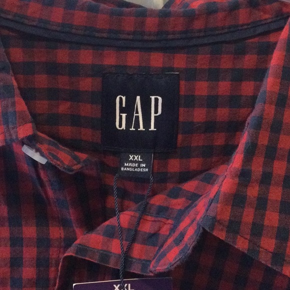 - GAP men’s long sleeved button down casual poplin shirt. - Picture 3 of 11